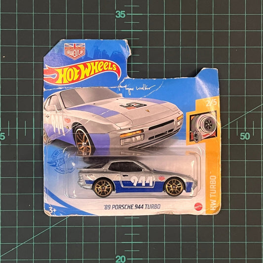 '89 Porsche 944 Turbo | HW Turbo | 2020 | Hot Wheels - RetroguySA