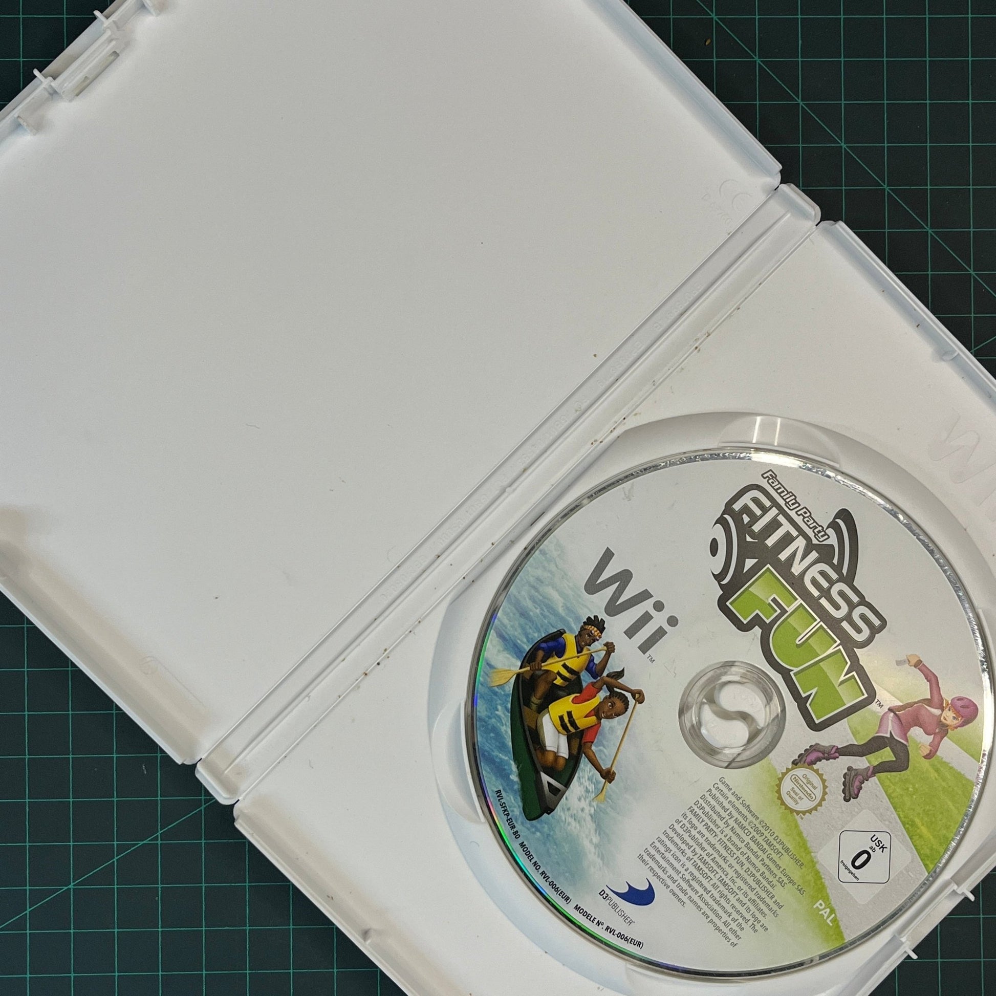 Family Party: Fitness Fun| Wii | Nintendo Wii | Used Game | No Manual - RetroguySA