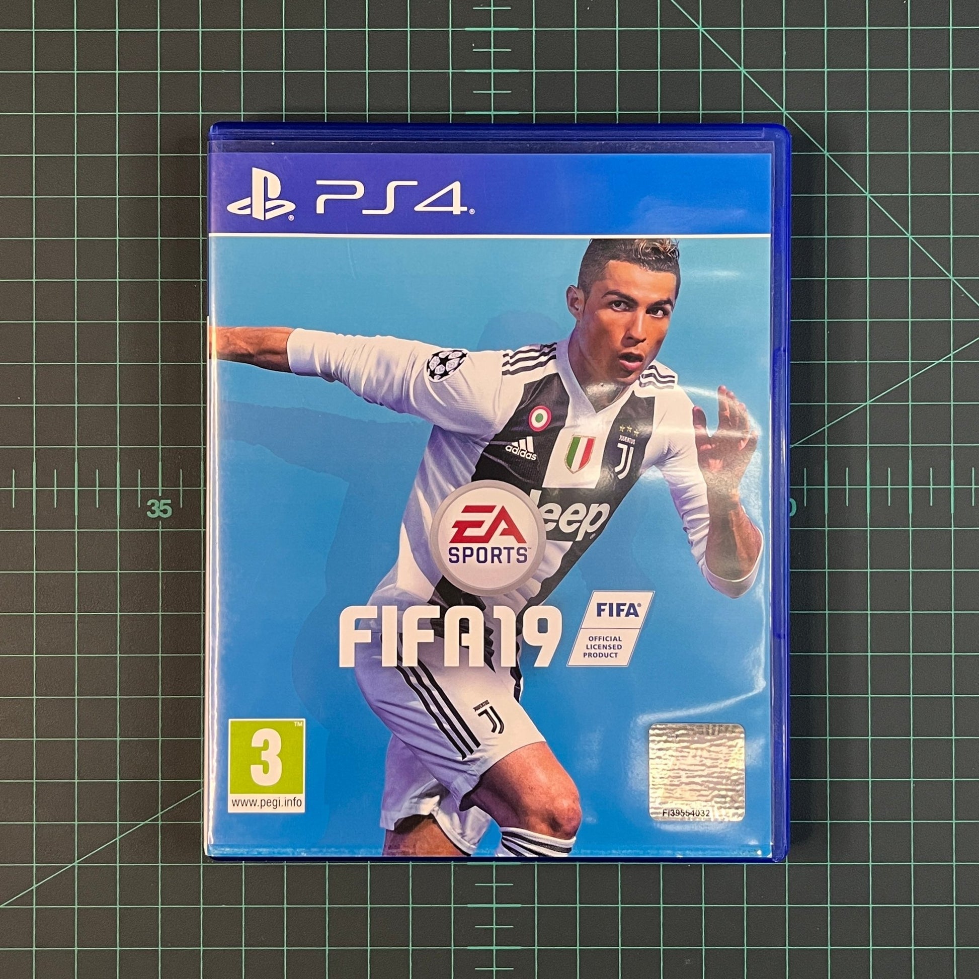 FIFA 19 | PlayStation 4 | PS4 | Used Game - RetroguySA
