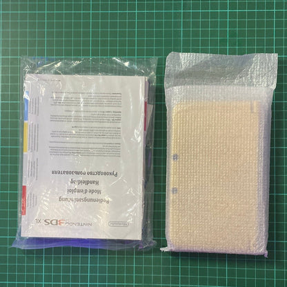 Nintendo 3DS XL Zelda Link Between Worlds Limited Edition | 3DS XL | Gold and Black | Used Handheld Console - RetroguySA