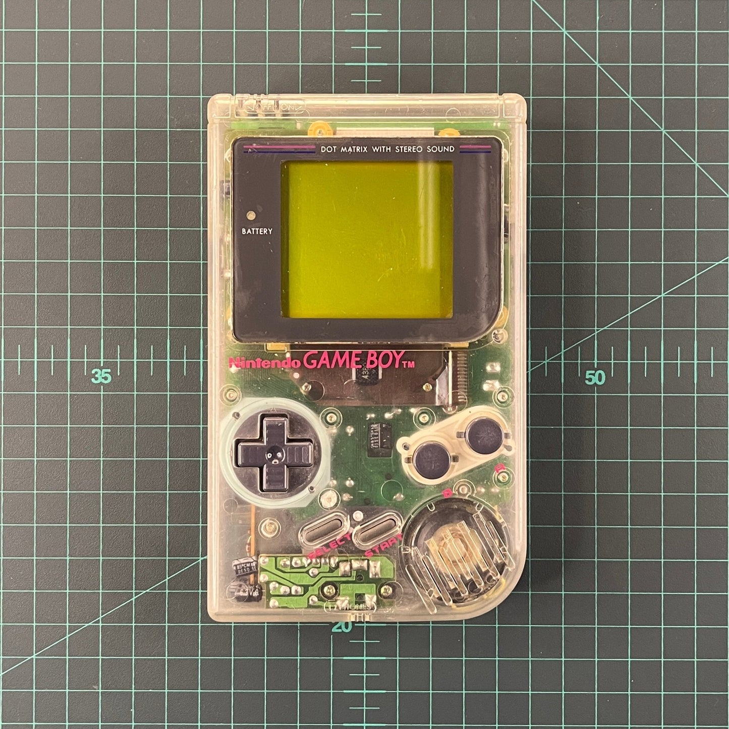 Nintendo Game Boy | Original | DMG - 001 | Clear | GameBoy | Used Handheld Console - RetroguySA