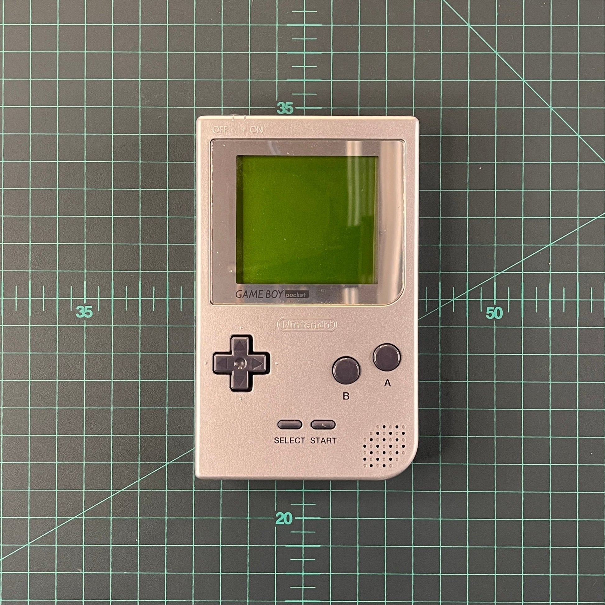 Nintendo Game Boy Pocket | Silver | MGB - 001 | GameBoy | Used Handheld Console - RetroguySA
