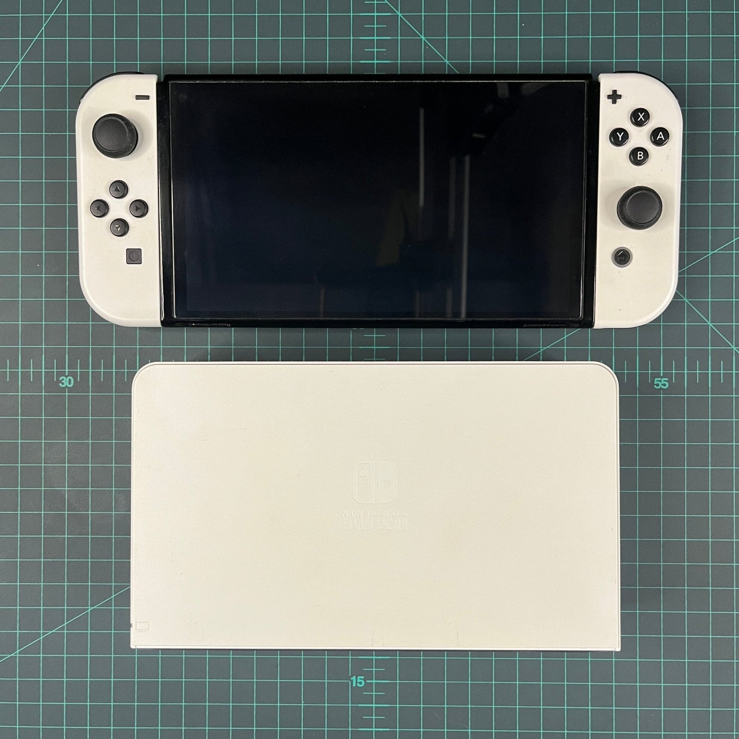 Nintendo Switch OLED | White | Switch Lite | Handheld | Used Console - RetroguySA