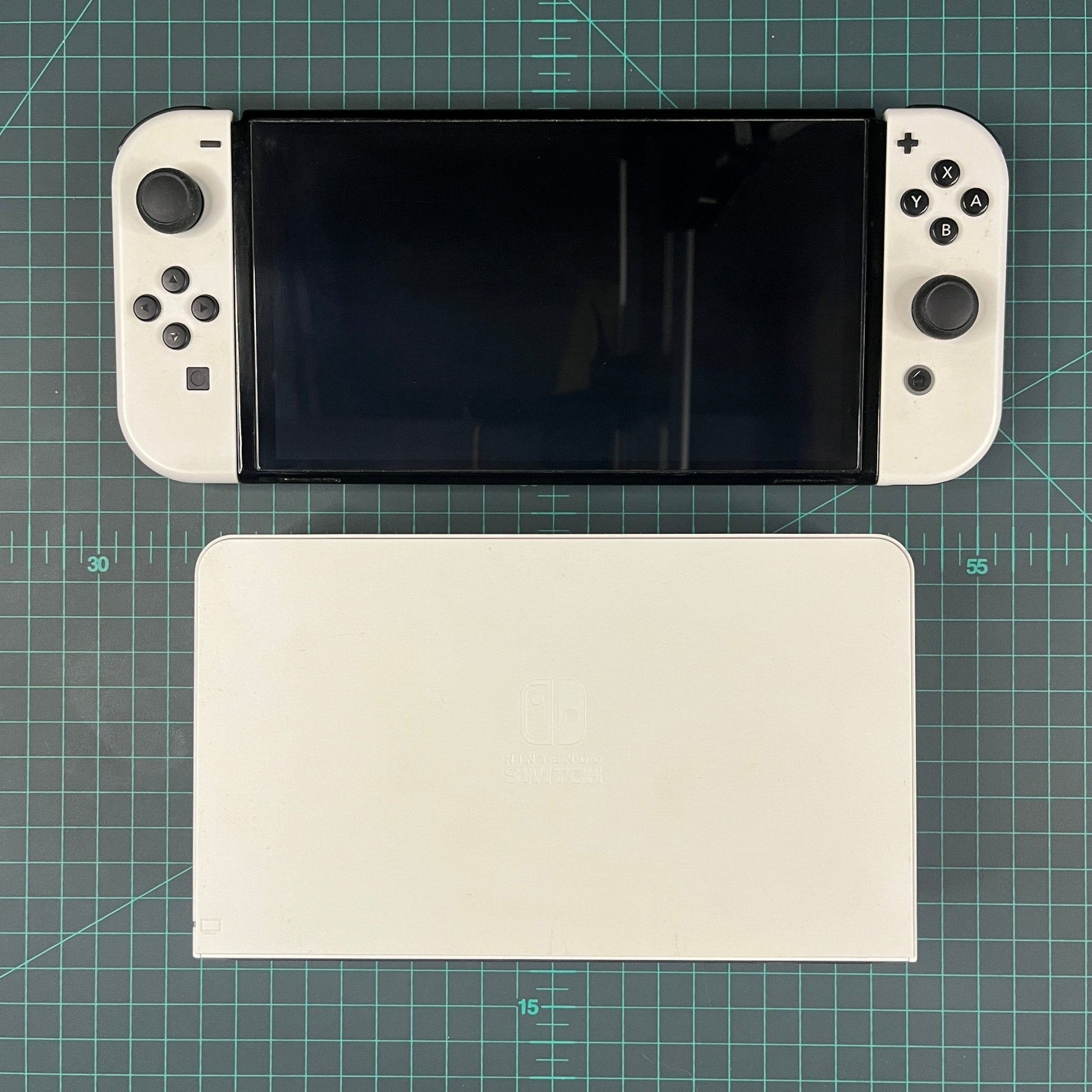 Nintendo Switch OLED | White | Switch Lite | Handheld | Used Console - RetroguySA