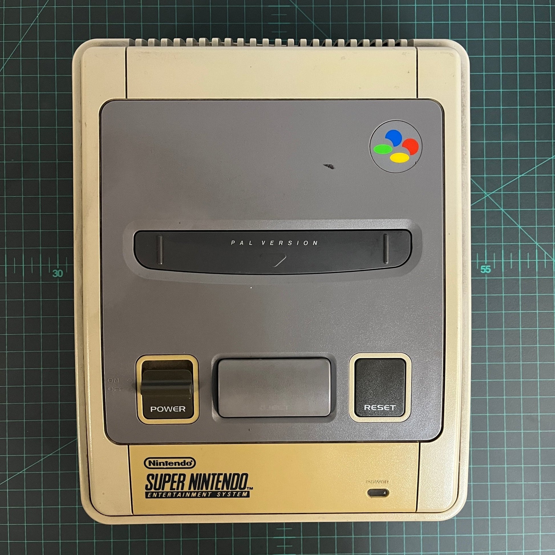 Super Nintendo Entertainment System | Grey | SNES Console | Used Console - RetroguySA