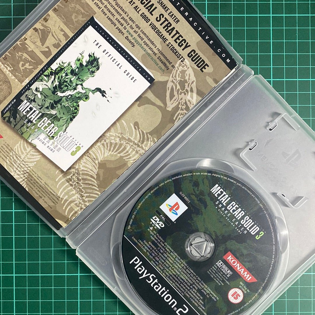 Metal Gear Solid 3: Snake Eater | With Net Features | PS2 | PlayStation 2 | Used Game - RetroguySA