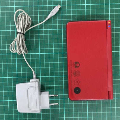Nintendo DSi XL Console | New Super Mario Bros. | 25 Anniversary Limited Edition | DSi XL | Used Handheld - RetroguySA